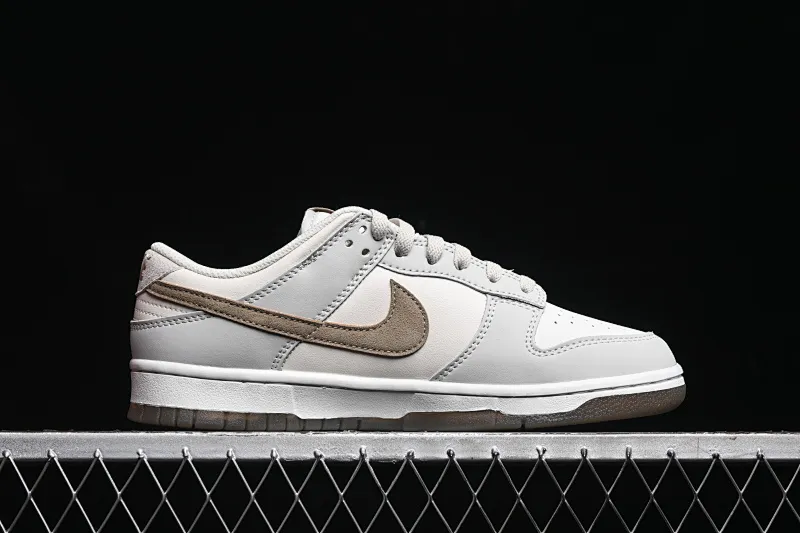 All categories Nk SB Dunk series Nk SB Dunk Low low-top sneakers K version Nk Dunk Low "Phantom/Khaki" light gray brown SB low-top casual sneakers FJ4188-001
